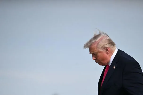 Donald Trump, este jueves tras aterrizar en el aeropuerto de Las Vegas
