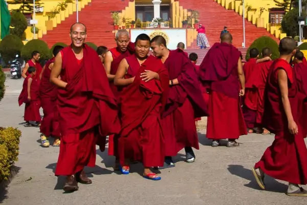 22 Buddhist monks arrested with 112 kilos of suspected drugs at Colombo airport