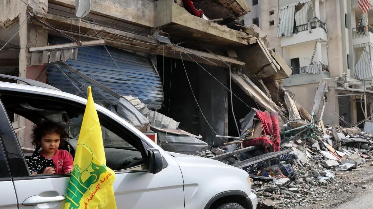 Macron announces the death of a French UN soldier in Lebanon and points to Hezbollah