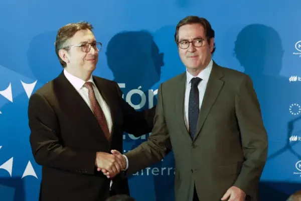 Valencian employers' association: in favor of regularization and against "national priority"