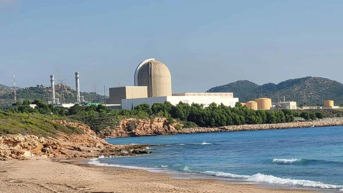 Doubts about the first mass sending of alerts to mobile phones for a nuclear emergency in Vandellòs II