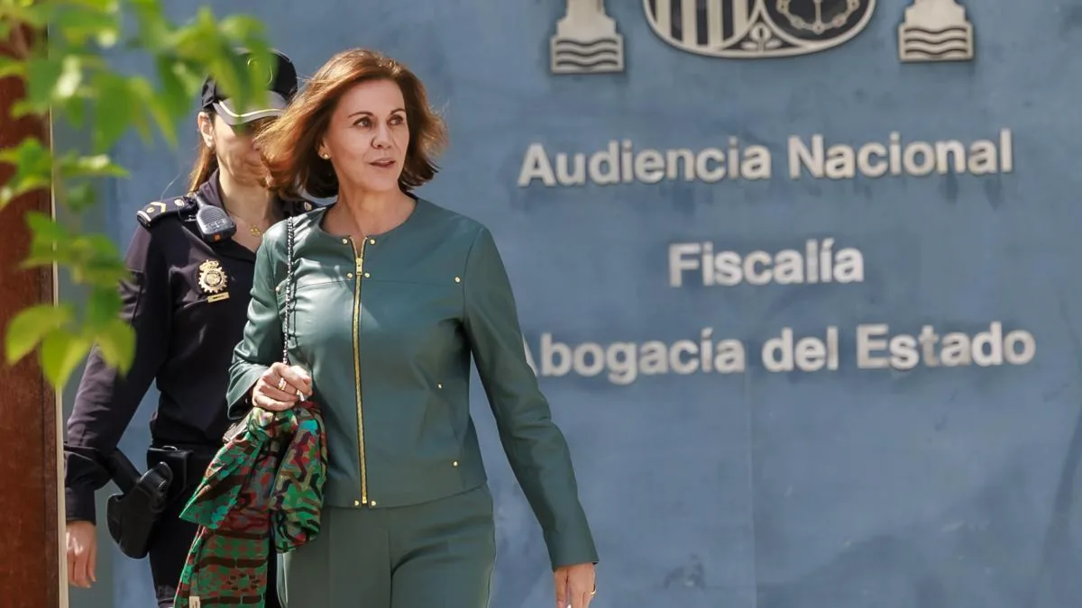 Cospedal on Bárcenas: “That person you're talking about did not have compromising papers”