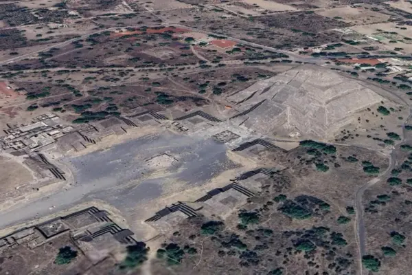 At least two dead and several injured in a shooting at the Teotihuacan pyramids