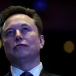 Elon Musk once again lashes out at Sánchez and accuses him of "high treason" over the regularization of immigrants