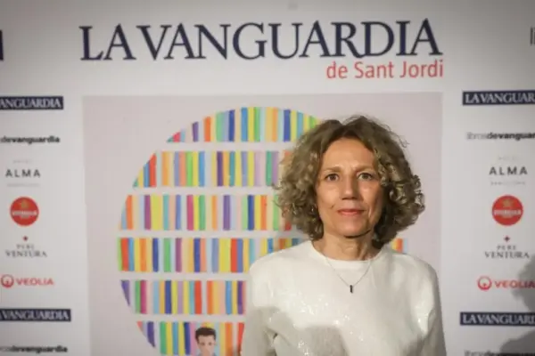 Good weather and a weekday: A record-breaking Sant Jordi
