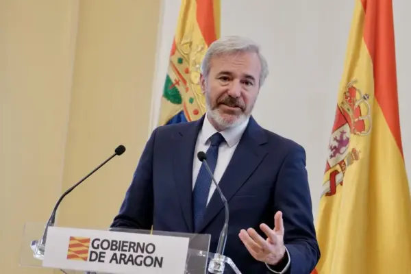 Vox closes government pact with the PP in Aragon with more powers than in Extremadura