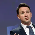 The wealth tax must be applied without geographical exemptions