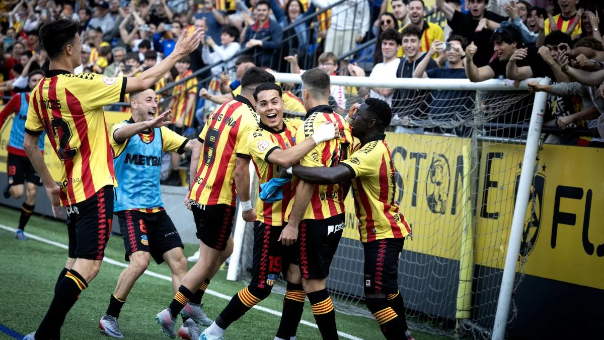 The Barcelona City Council will install natural grass at the Europa and Sant Andreu stadium