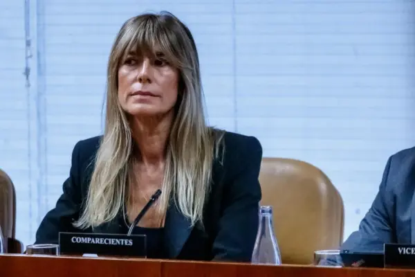 Begoña Gómez files a complaint against Vito Quiles and the PP defends him