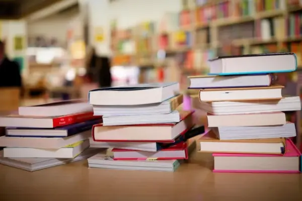 The myth that young people don't read: 80% of Generation Z makes books "sexy" on social media