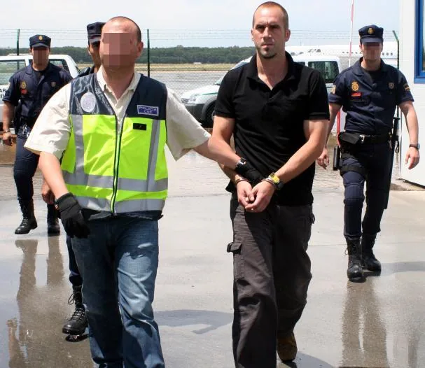 “The National Police transfers ETA member Garikoitz Aspiazu Rubina alias “Txeroki” from France”