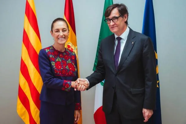 El president Illa se ha reunido con la presidenta de México, Claudia Sheinbaum, y han visitado el Barcelona Supercomputing Center.
