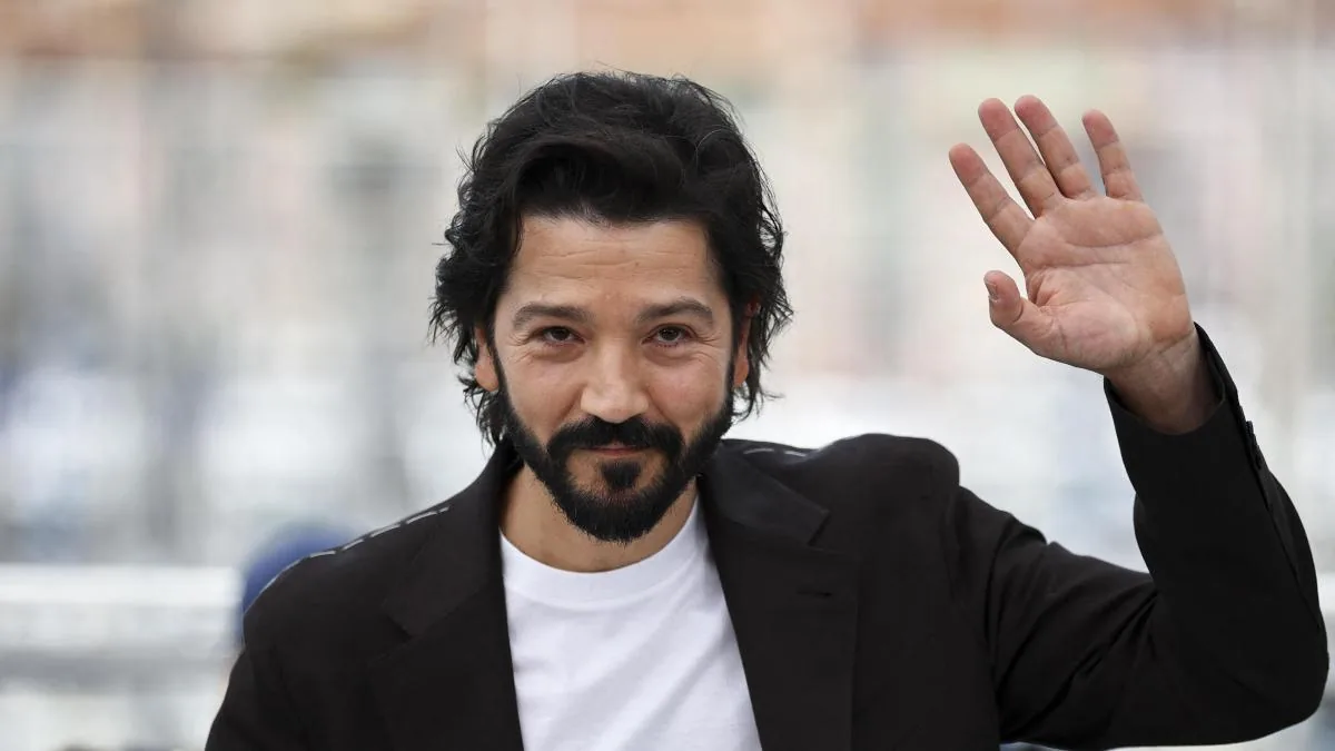 Diego Luna, actor and film director: “Violence in Mexico has no end”