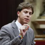 The ‘torrentontitos’ who want to throw out