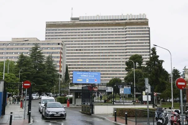 Everything is ready at the hospital to receive the 14 Spaniards and the WHO representative in Africa at the Gómez Ulla hospital in Madrid.