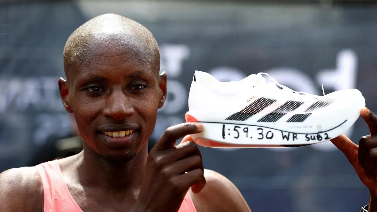 The crazy race of the magic sneakers: this is how the two-hour marathon was broken