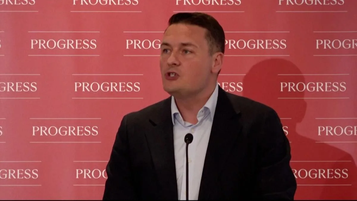 Ten years after the referendum, Labour finally reconsiders Brexit