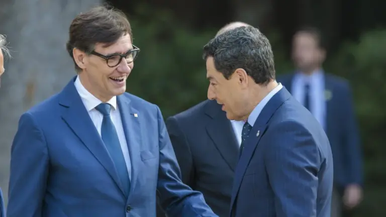 Andalucía and Catalunya, so close and yet so far