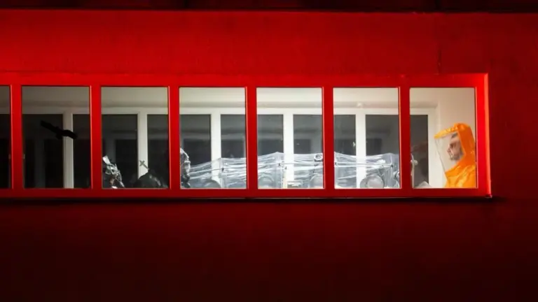 Italy activates Ebola surveillance after hospitalizing two travelers from Uganda with fever