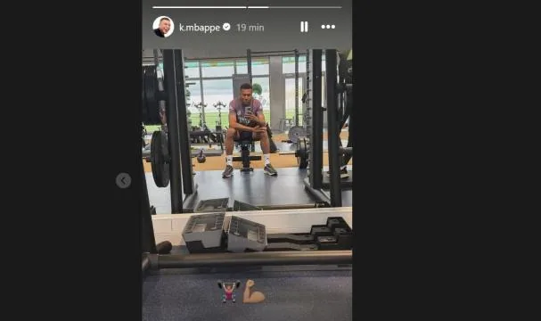 Mbappé sube una fotografía en el gimnasio
