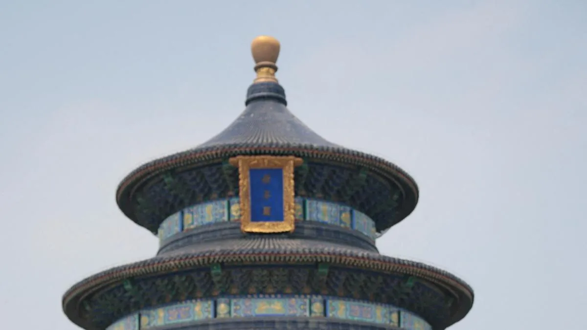 Trump stakes the mandate in Beijing