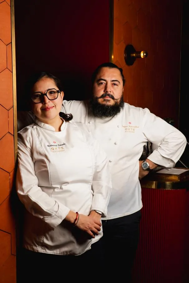 Los chefs Kike Casarrubias y Montserrat Estrada abrirán el restaurante Papalote en Barcelona