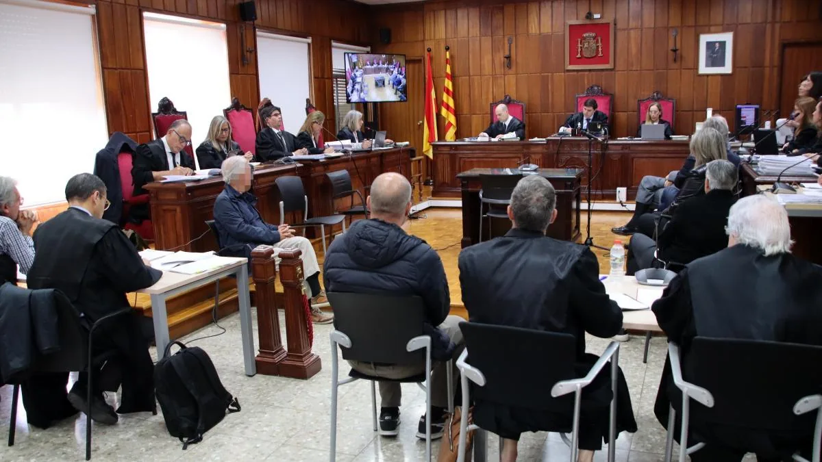 Two defendants in the alleged Innova corruption scheme admit crimes and reach a deal with the Prosecutor's Office