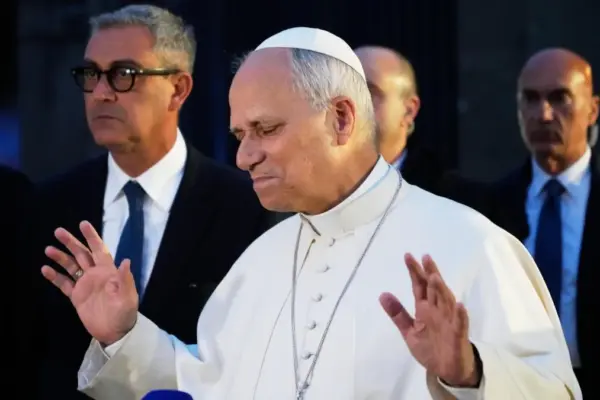 The Pope to Trump: “If anyone wants to criticize me, let them do it with the truth”