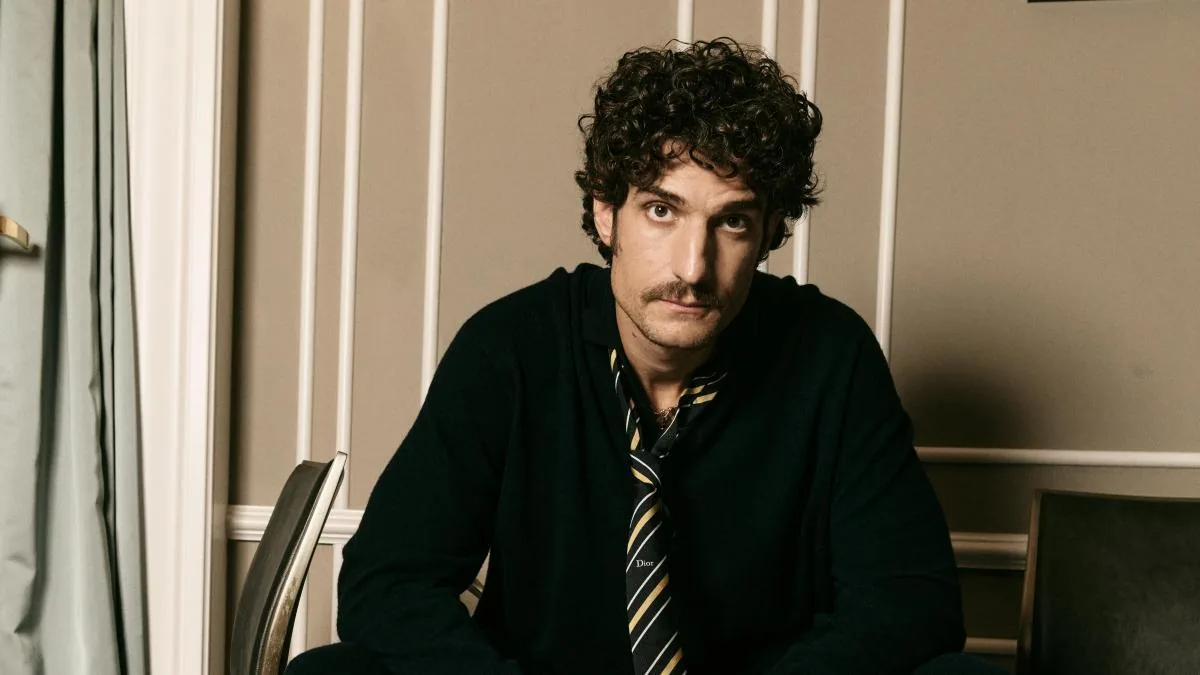 Louis Garrel, fashion and desire: “Angelina and I immediately understood each other in the sex scenes”