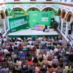 Montero believes that the PP's strategy to achieve an absolute majority is "blackmail"