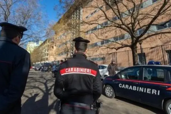 Seven injured in a multiple vehicle accident in Modena: the driver stabs a person while fleeing
