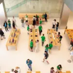 Reopens the Apple Store on Passeig de Gràcia