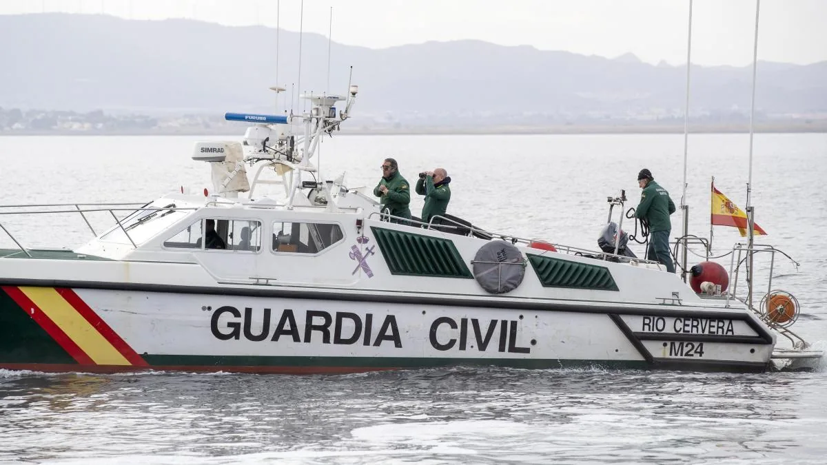 The Civil Guard locates at least seven lifeless bodies in the waters of Almería