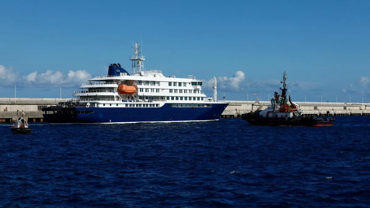 "Mission accomplished": the 'Hondius' travels en route to the Netherlands after docking in the Canary Islands