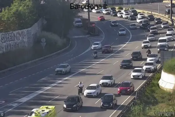 Queues of up to 17 kilometers on the return to Barcelona after the Second Easter holiday weekend