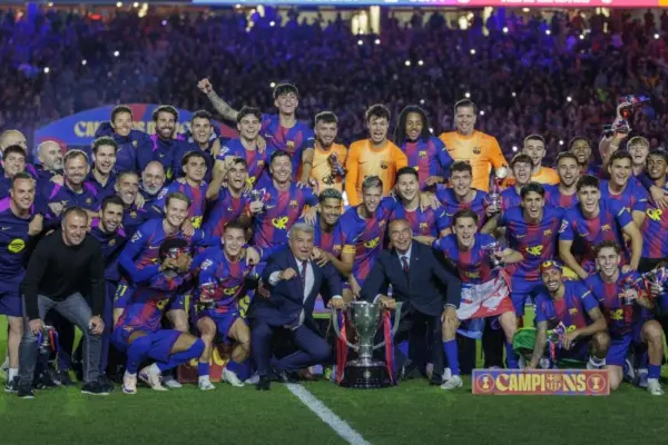 Barça takes Camp Nou to ecstasy by being crowned League champion against Madrid