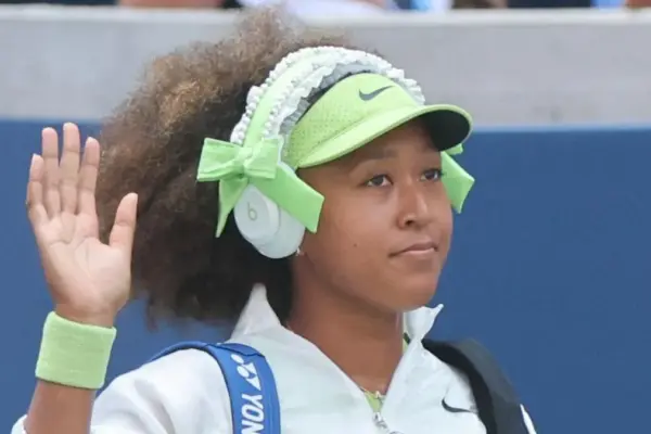 Naomi Osaka sparks controversy with her sequin dress on the Roland Garros court