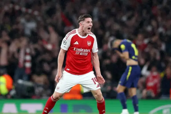 The efficient Arsenal cancels Atlético and returns to the final 20 years later