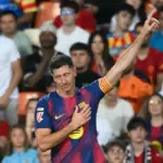 The champion goes on vacation half an hour early and falls at Mestalla