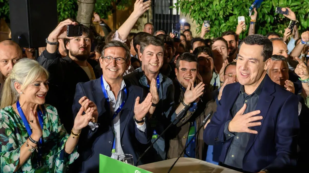 Moreno wins the elections but loses the absolute majority, the PSOE sinks even further