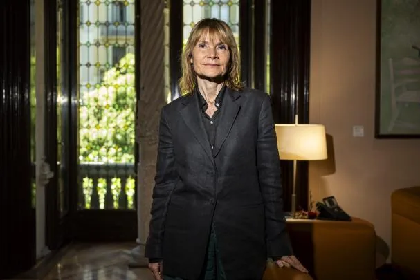 Lluïsa Moret en el despacho de la presidencia de la Diputación de Barcelona