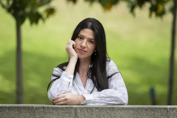 Elena de Juan García, bullying victim: "My mother had to telework from the car, in front of the school"