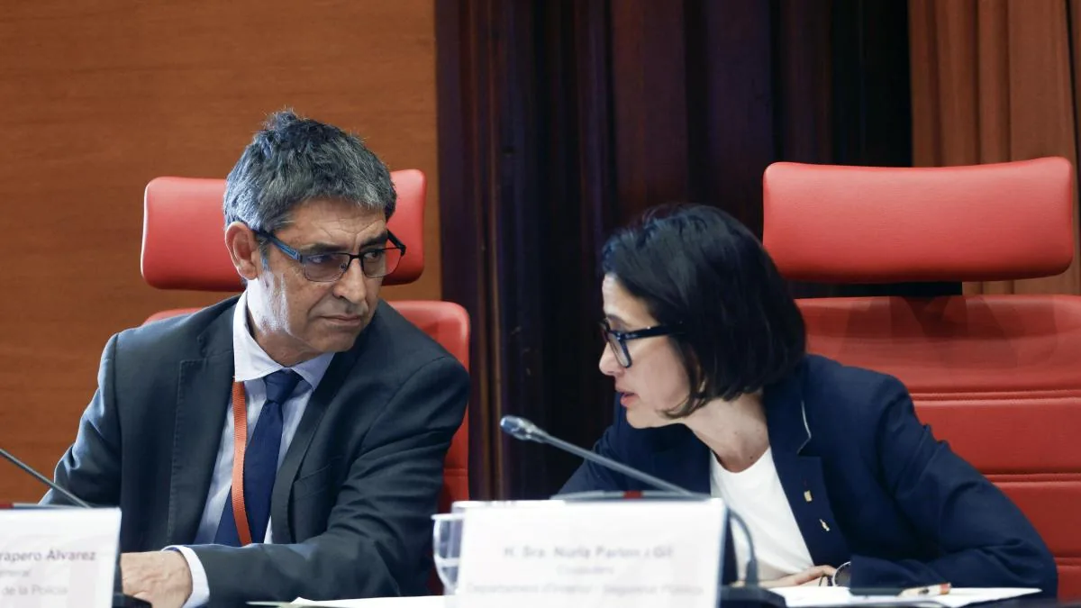 Trapero calms the unrest among the Mossos and announces a change in the infiltration protocol