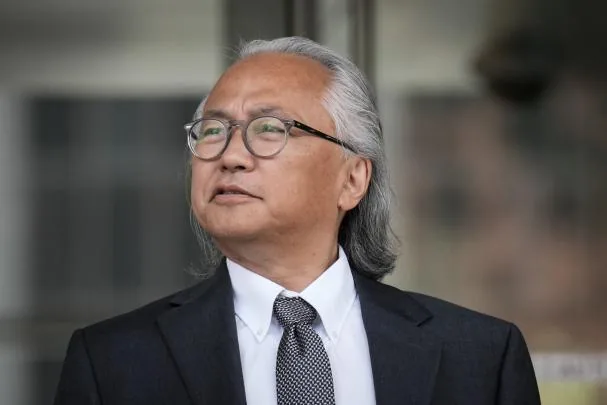 El exasistente personal de Matthew Perry, Kenneth Iwamasa en Los Angeles