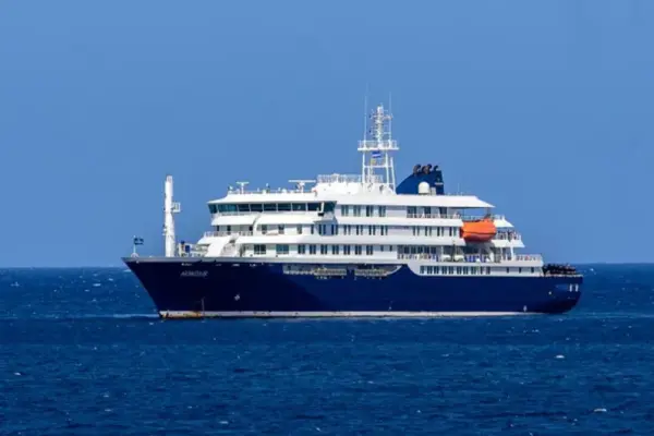 15-day quarantine on board if the cruise affected by hantavirus arrives in the Canary Islands