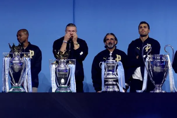 Players and former City players brought the trophies won by Guardiola as coach to the stage