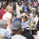 The Valencian left tries to revive the tourist tax with nuances but clashes with PP and Vox