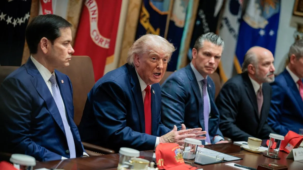 Trump promises that no one will control the Strait of Hormuz and complicates negotiations with Iran