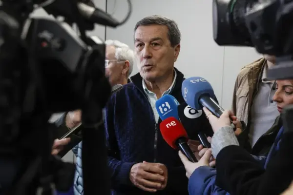The Minister of Health files a lawsuit in the Supreme Court against Morant for accusing him of "profiting from the privatization of healthcare"
