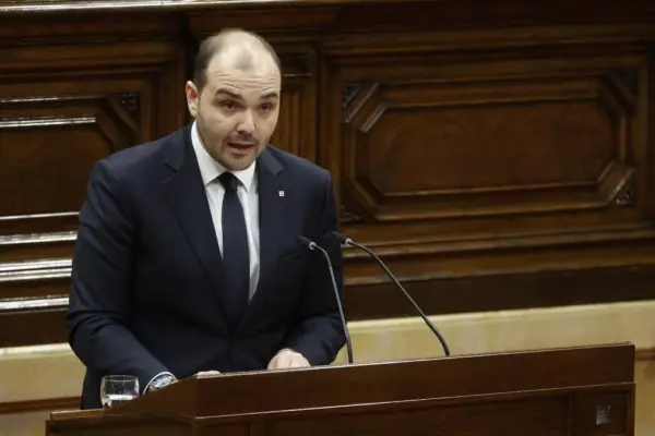The Generalitat announces the creation of 540 positions to fill vacancies for auditors and secretaries